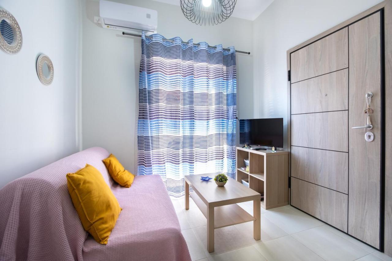 Urban Lifestyle Apartment In Pireus Exteriör bild